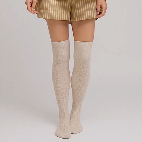 PUDUS Over the Knee Sweater Socks NEW 6-10 - Picture 2 of 5